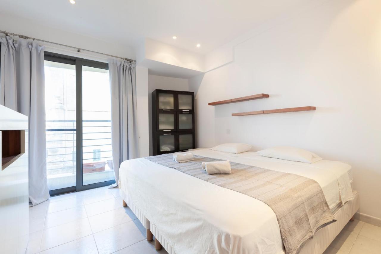 Stj - St Julian'S 1 Bedroom Prime Location سانت جوليان المظهر الخارجي الصورة